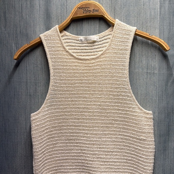 🏴 OAK + FORT Cream Tank Top / crop style size medium - Picture 3 of 7